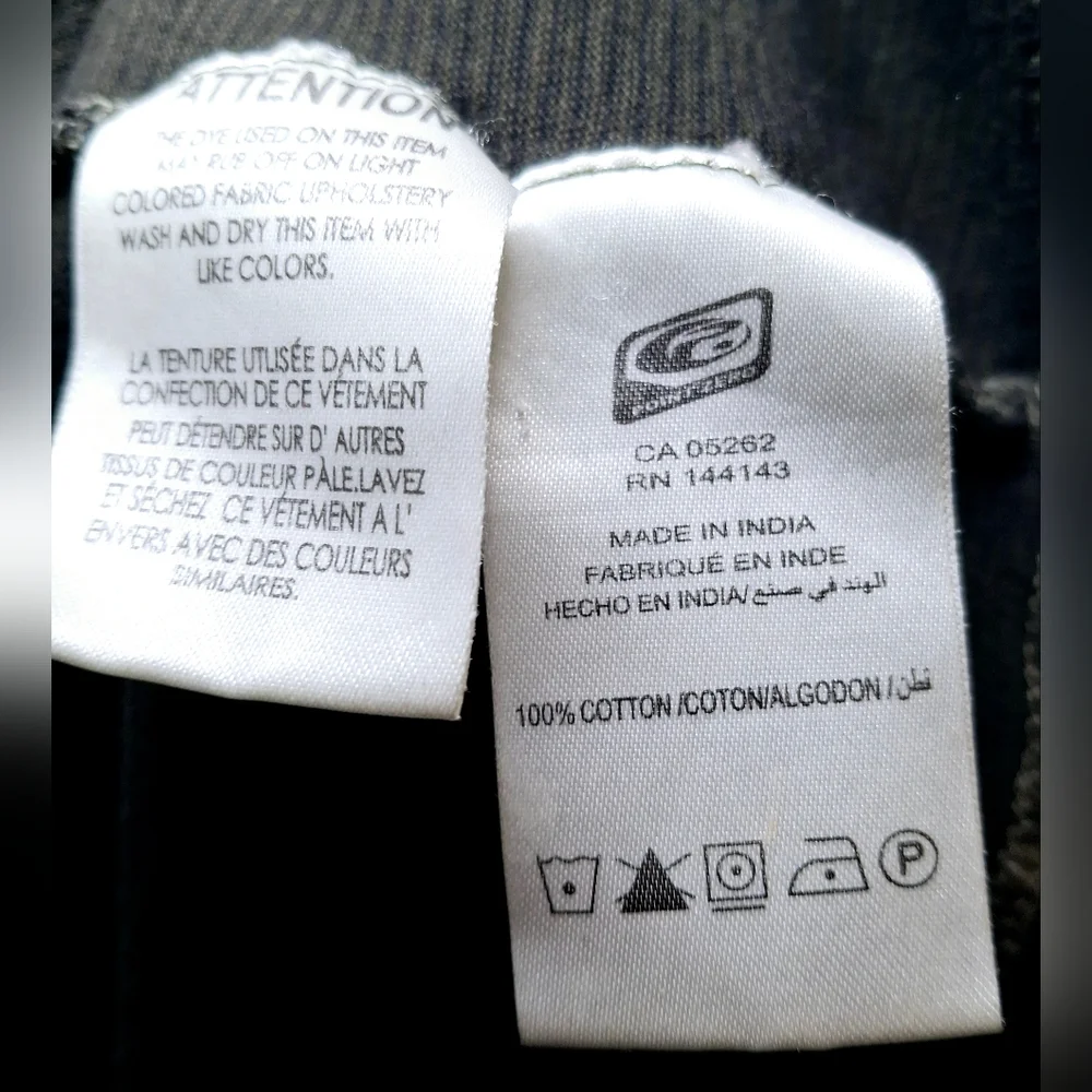 Vintage Point Zero Long Sleeve Henley (L) - Picture 5 of 5